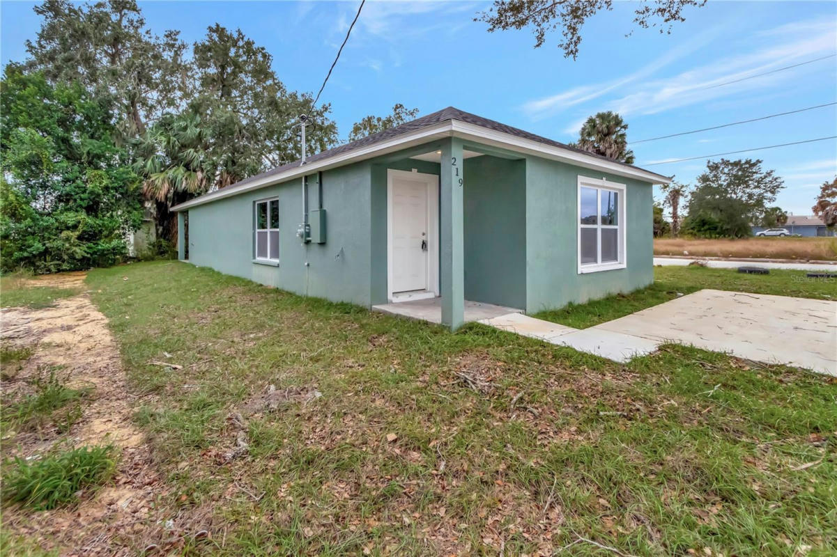 219 DR J A WILTSHIRE AVE W, LAKE WALES, FL 33853, photo 1 of 32