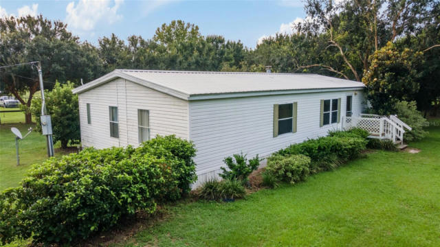 13777 NW GAINESVILLE RD, REDDICK, FL 32686, photo 4 of 57