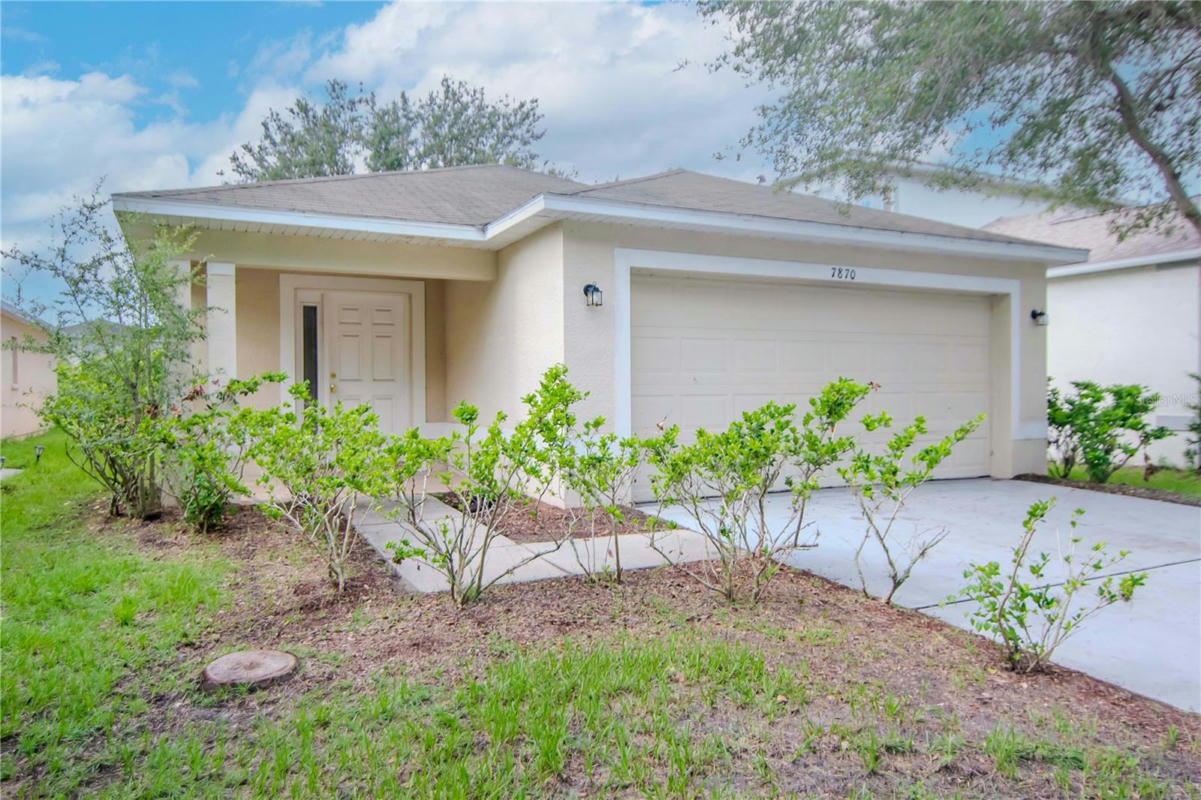 7870 CARRIAGE POINTE DR, GIBSONTON, FL 33534, photo 1 of 32