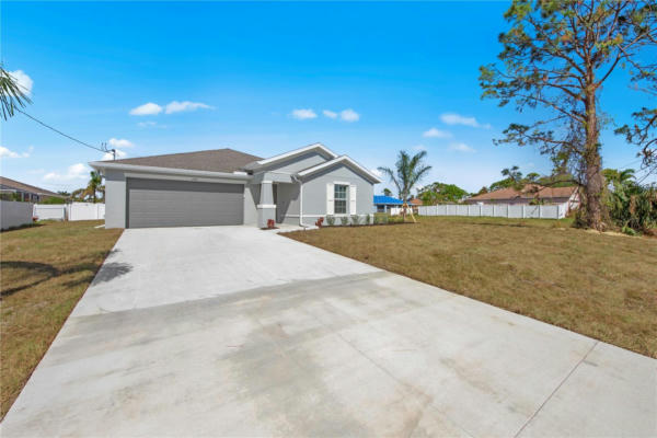 570 Gaspar Dr, Cape Haze, FL 33946