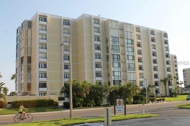 830 S GULFVIEW BLVD APT 501, CLEARWATER BEACH, FL 33767, photo 1 of 26