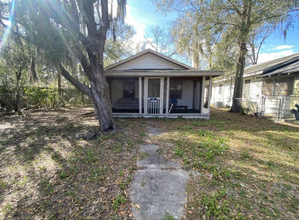 523 S CENTRAL AVE, LAKELAND, FL 33815, photo 1 of 72