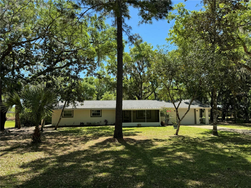 19024 SE 162ND ST, WEIRSDALE, FL 32195, photo 1 of 36