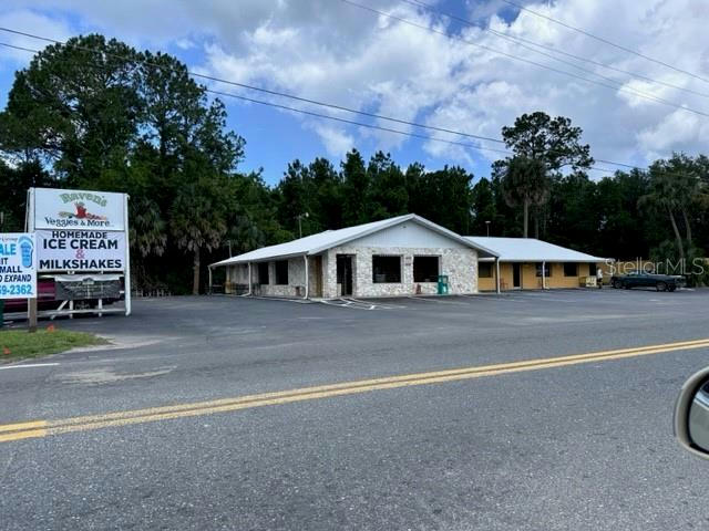 23835 STATE ROAD 40, ASTOR, FL 32102, photo 1 of 5