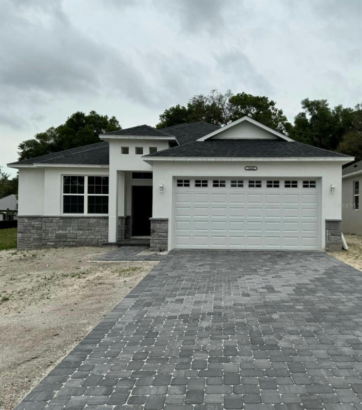 25450 LIDO AVE, MOUNT PLYMOUTH, FL 32776, photo 1 of 21
