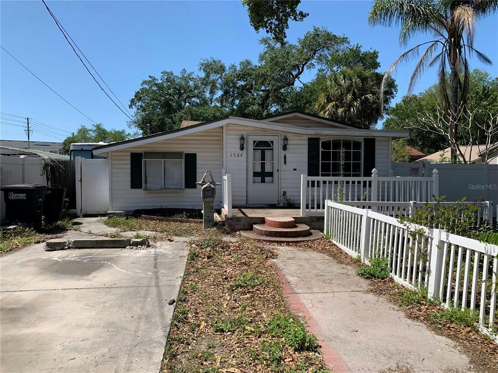 1584 S MYRTLE AVE, CLEARWATER, FL 33756, photo 1 of 15