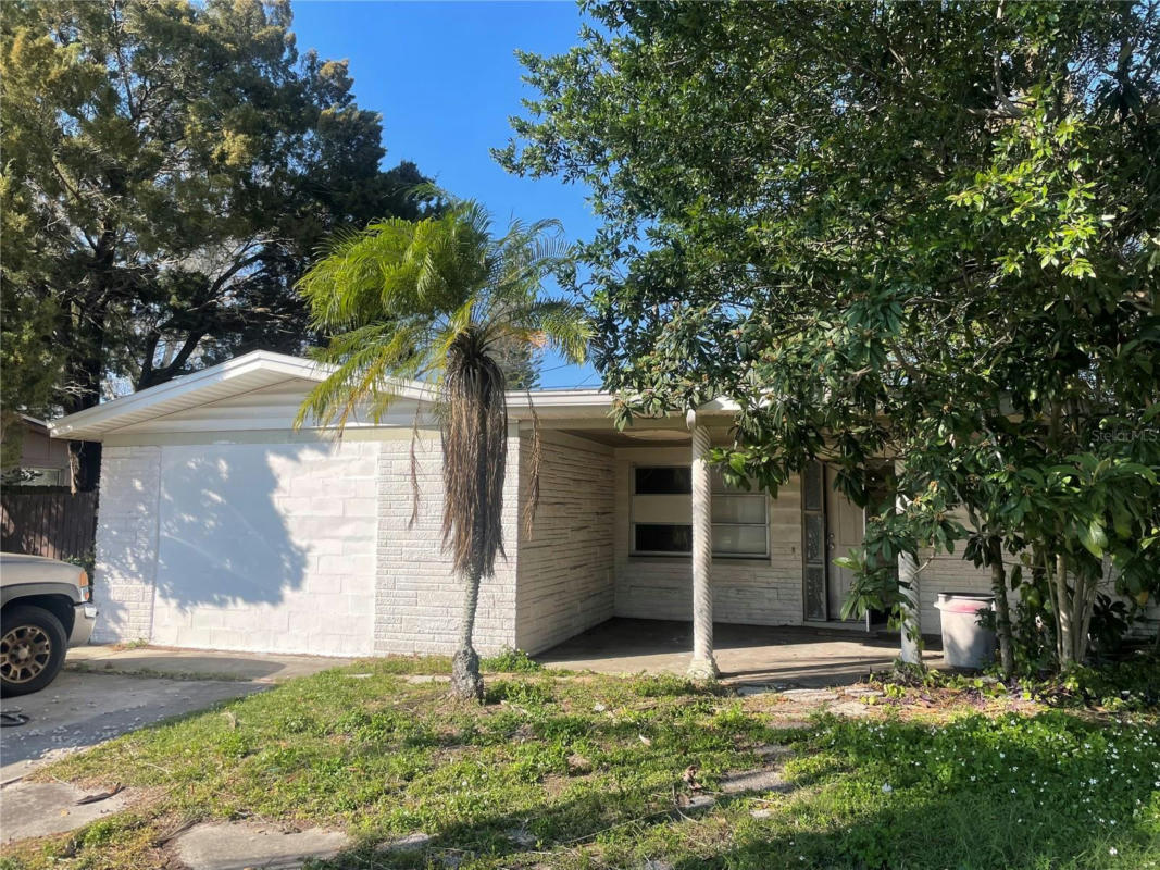 5025 MILE STRETCH DR, HOLIDAY, FL 34690, photo 1 of 13