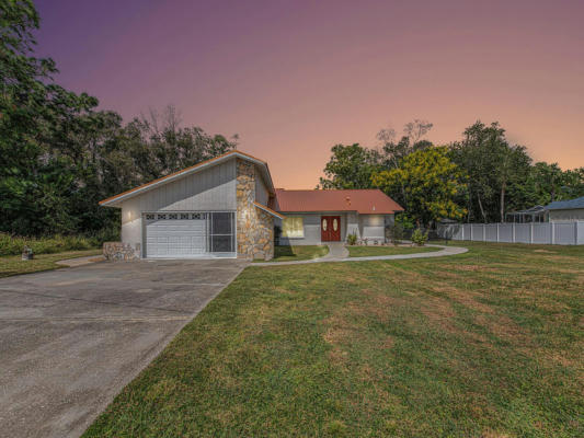 14047 DRYSDALE ST, SPRING HILL, FL 34609, photo 3 of 32