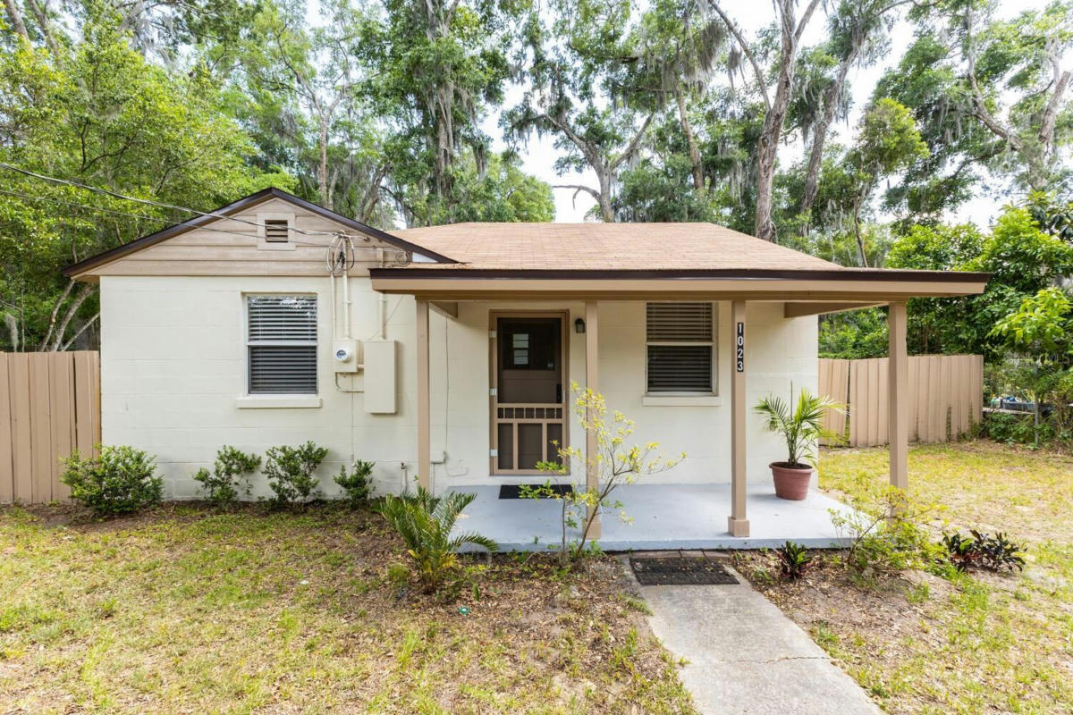 1023 NW 30TH AVE, GAINESVILLE, FL 32609, photo 1 of 26