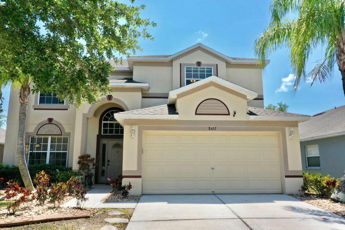 8452 CARRIAGE POINTE DR, GIBSONTON, FL 33534, photo 1 of 42