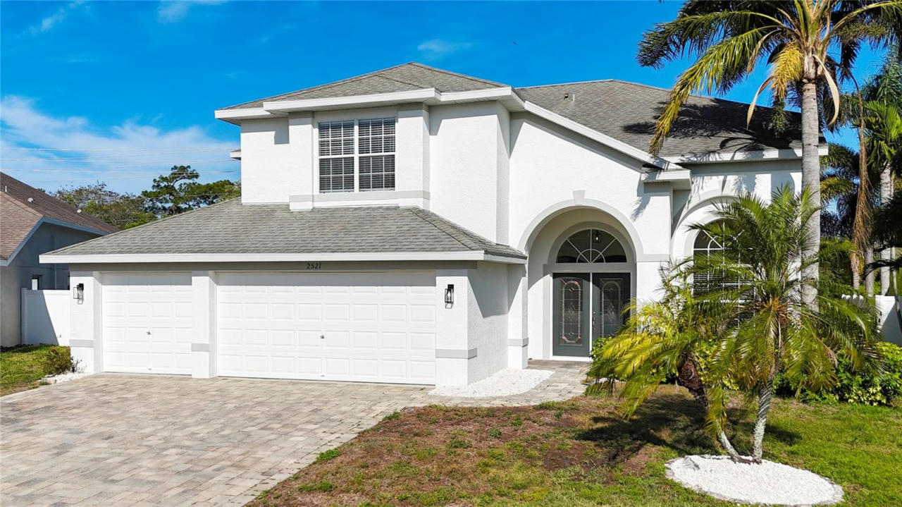 2521 EAGLES CREST CT, HOLIDAY, FL 34691, photo 1 of 63