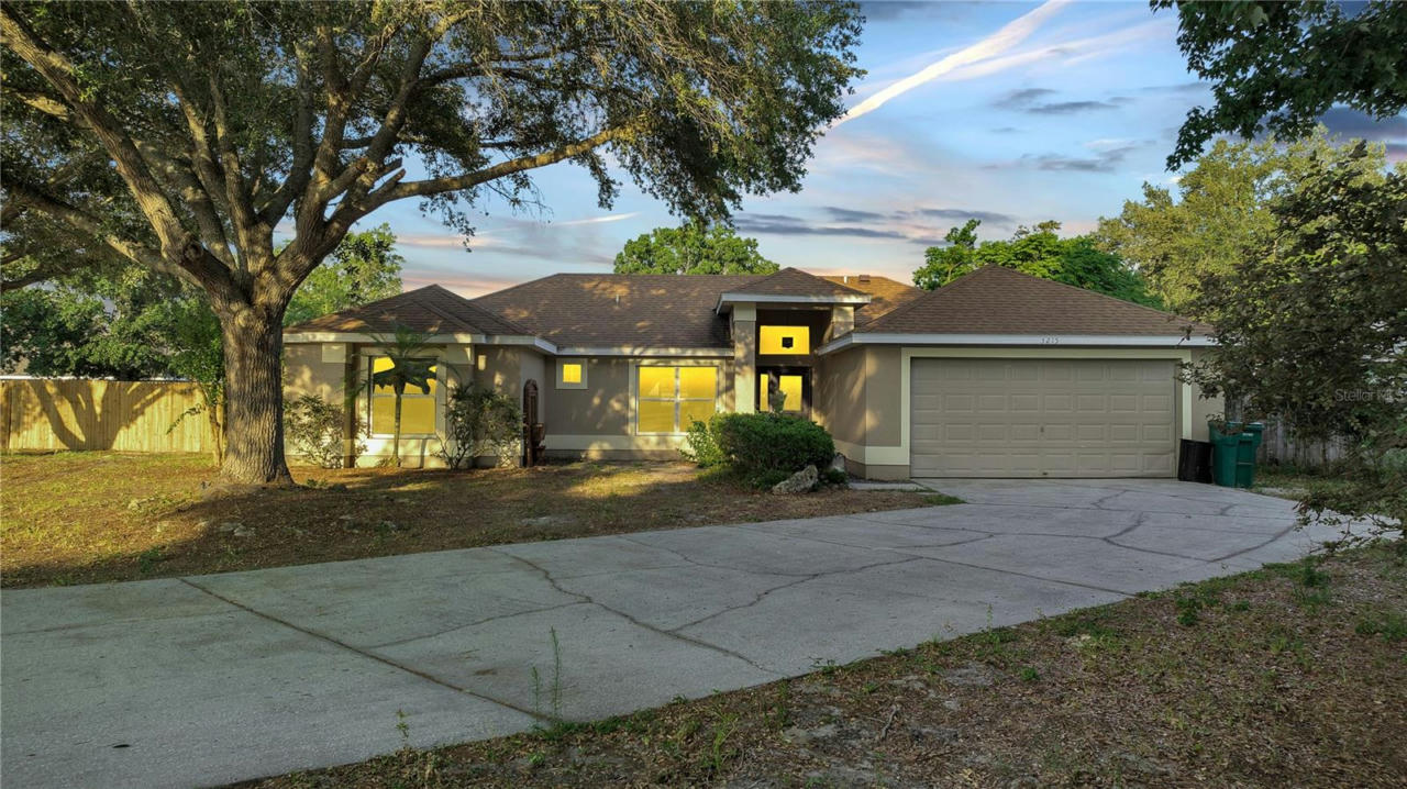 3215 PAINTED POST CT, EUSTIS, FL 32726, photo 1 of 38