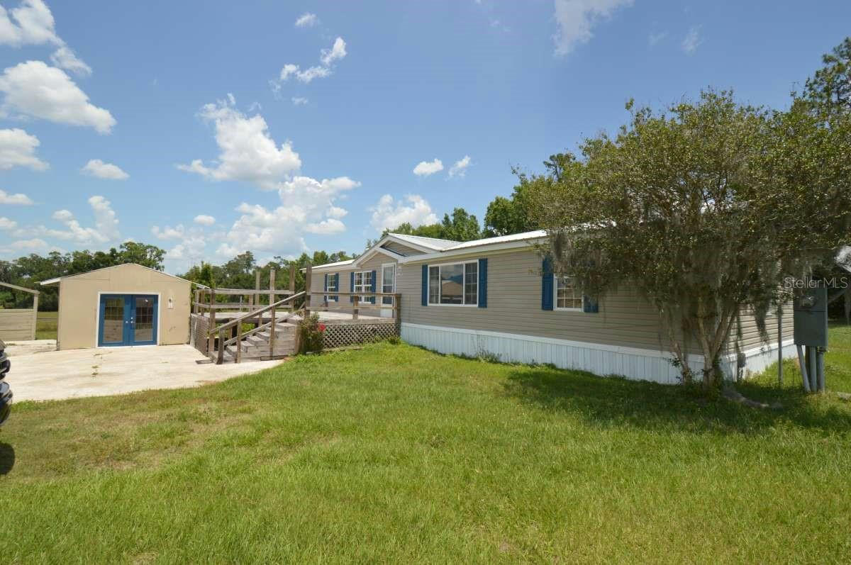 15395 NW 112TH PLACE RD, MORRISTON, FL 32668, photo 1 of 43